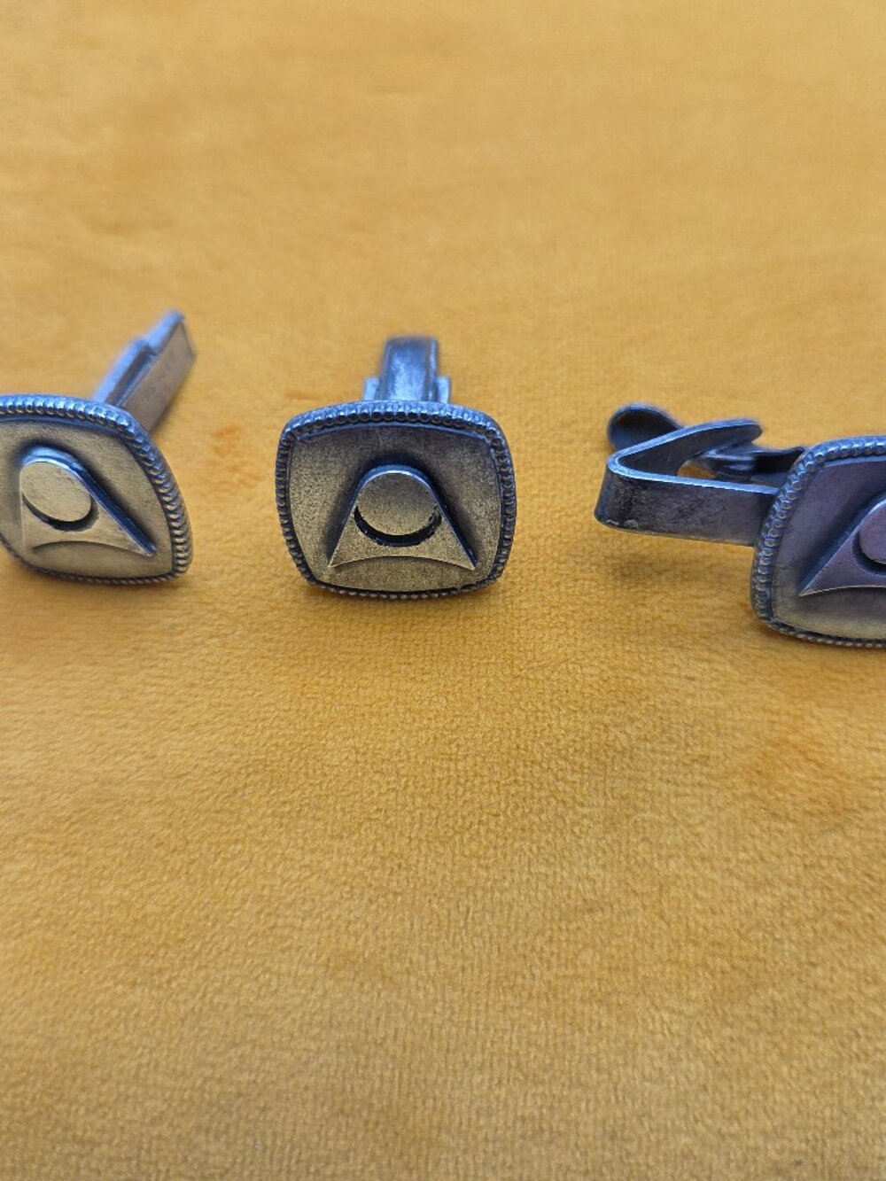 Vintage Space Age Cufflinks & Tie Tack Set Patent 2974381 Atomic Age